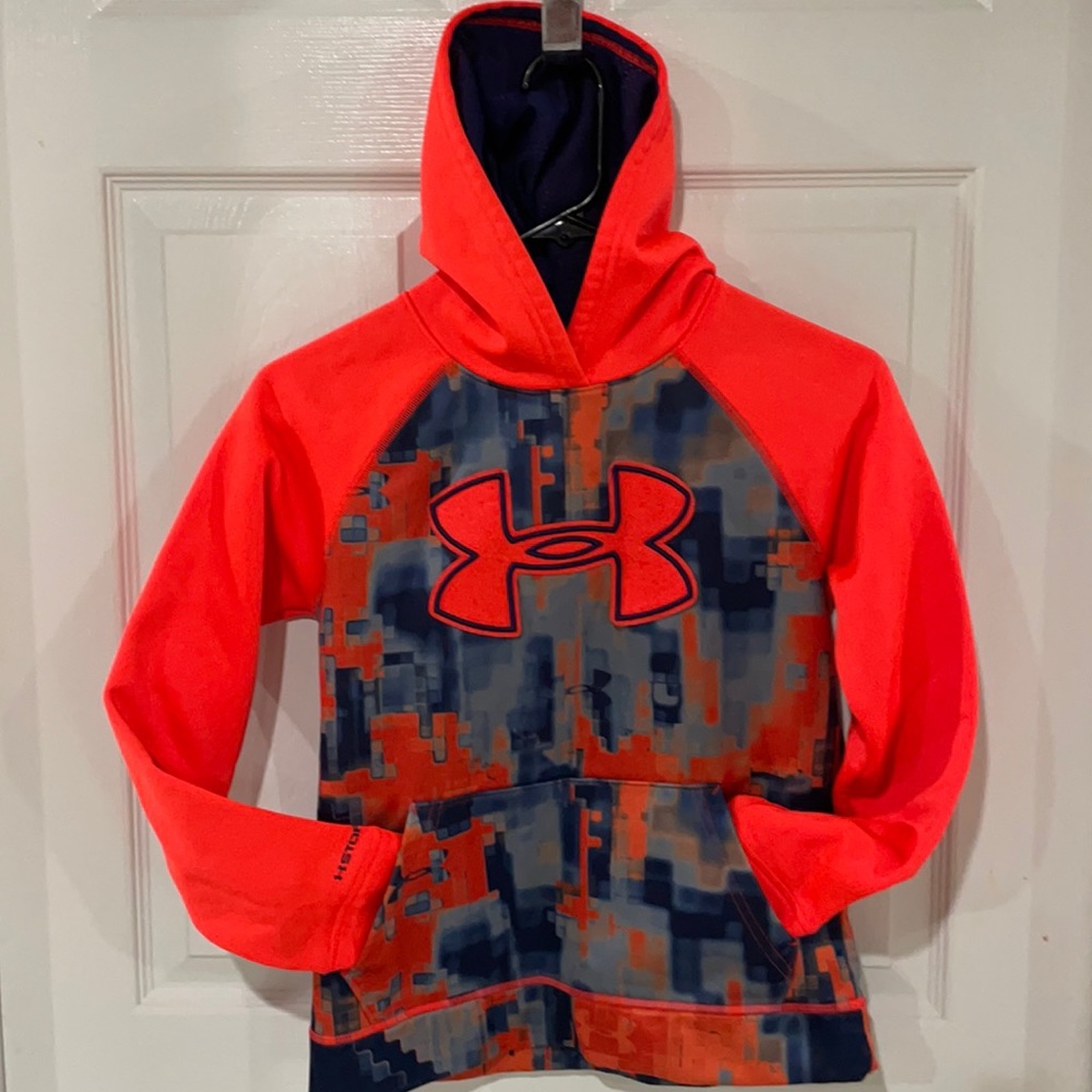 Under Armour hoodie